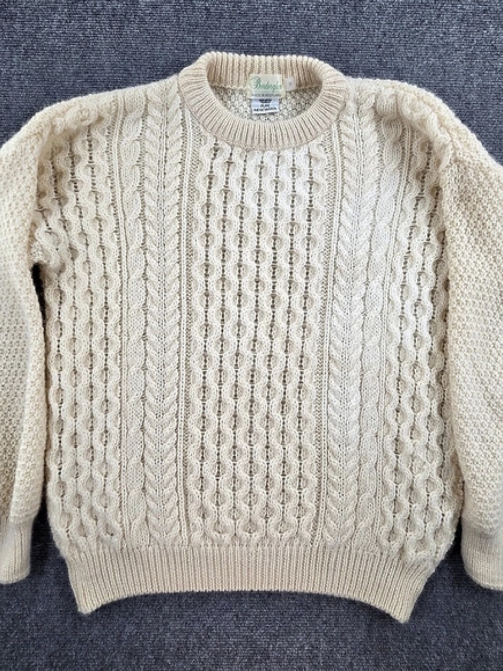 Vintage Borderglen Cream Cable-Knit Fisherman Sweater Size Medium Pure Wool FLAW